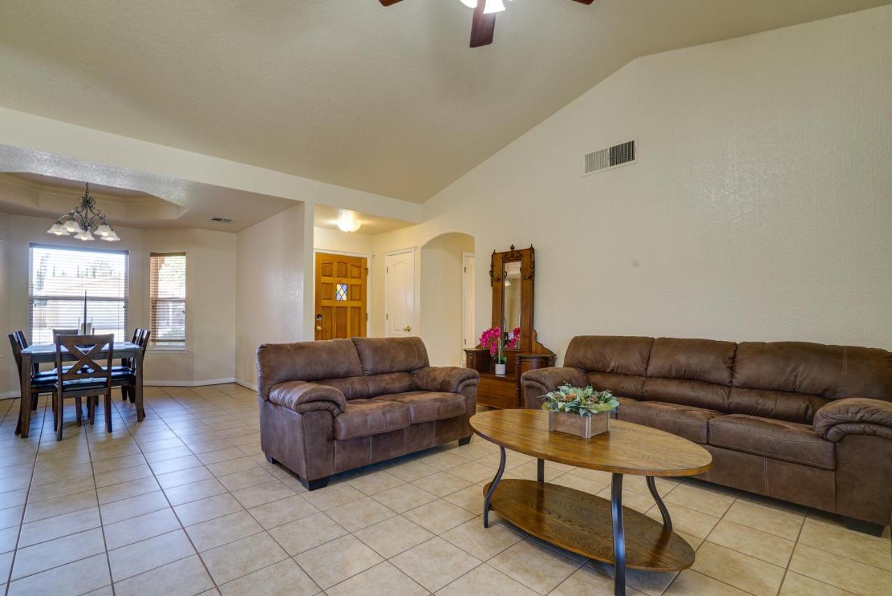 Convenient Las Cruces Home With Patio And Grill! エクステリア 写真
